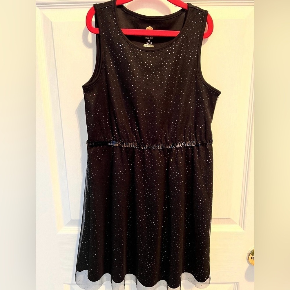 Girl’s Sparkly Black Dress sz 10/12